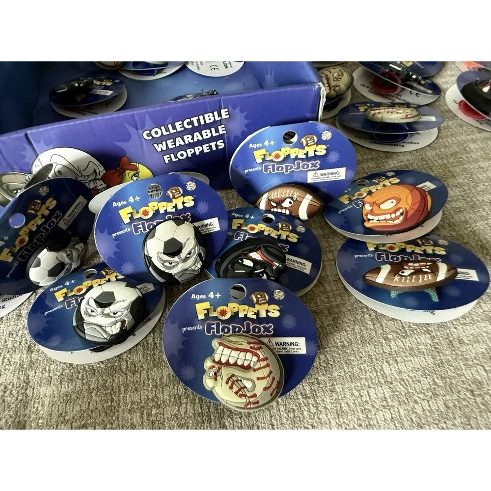 Floppets charm rings
